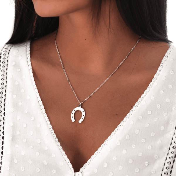 "Horseshoe" Necklace - SophiaJewels